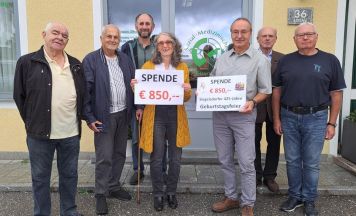 425 Jahre gemeinsam gefeiert – und 850 Euro für den guten Zweck gespendet