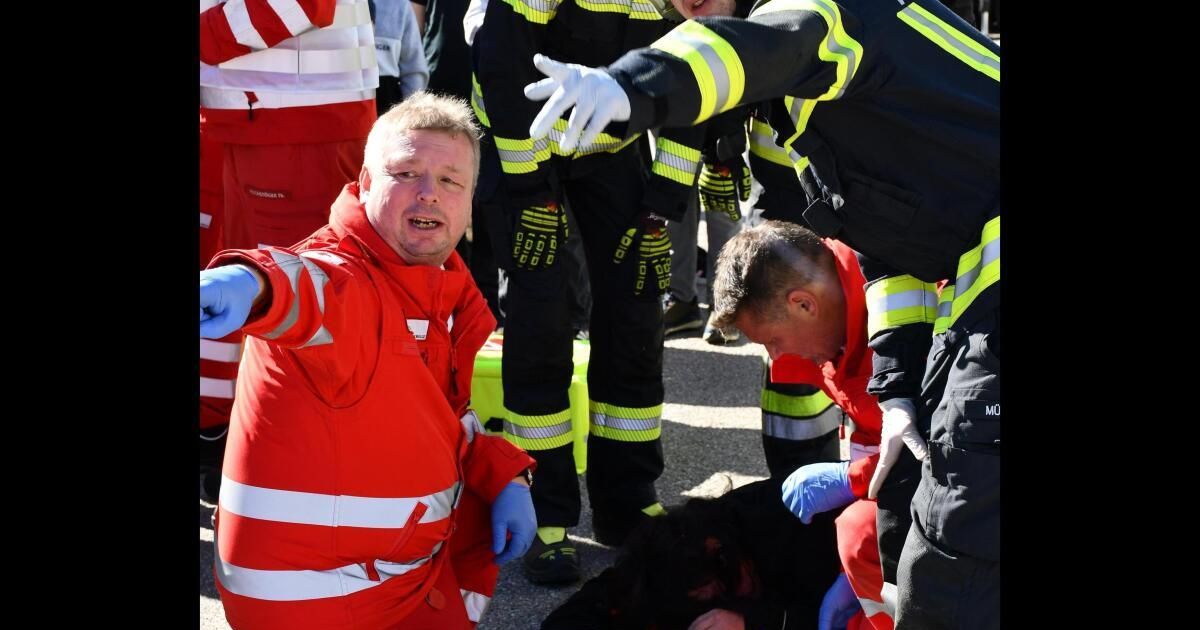 Großübung „Busunfall“ in Freistadt - Einsatzkräfte proben den Ernstfall