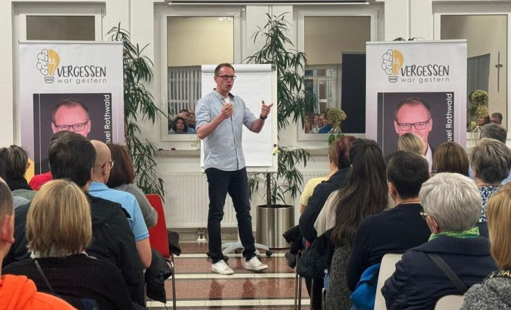 Manuel Rothwald zeigt in Freistadt Gedächtnistechniken. (Foto: privat)