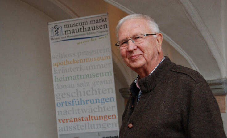 Leiter und Kurator des Apothekenmuseums: Norbert Aichberger. 