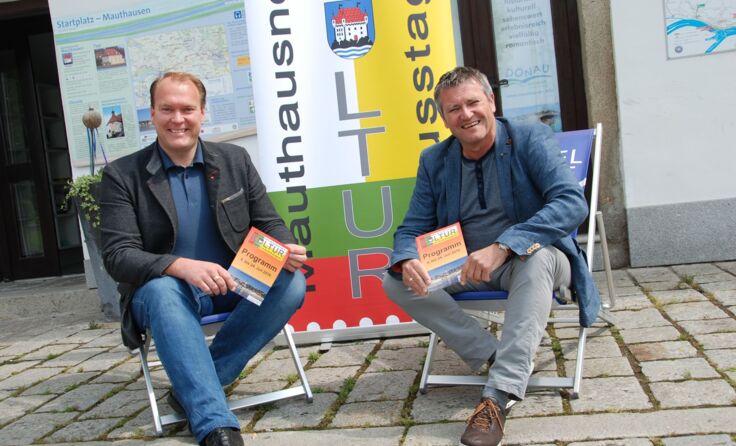 Bürgermeister Thomas Punkenhofer und Kulturreferent Walter Hofstätter. 