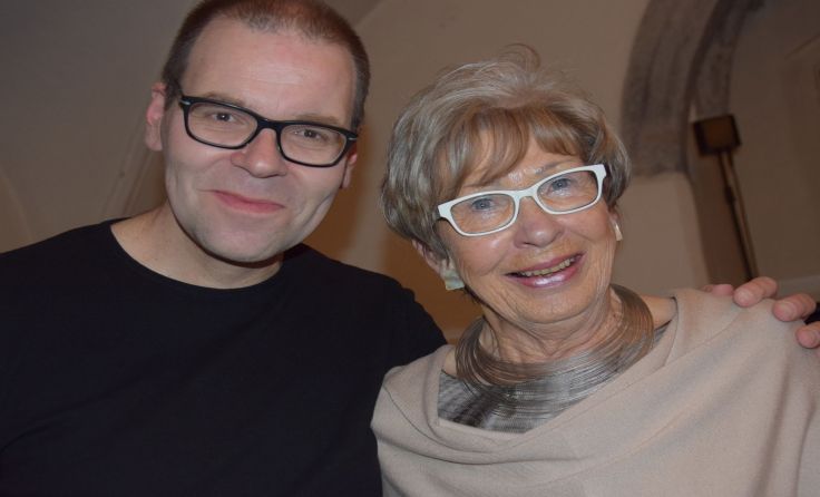 Erika Wagner hieß David Wagner im Museumsschloss willkommen. 