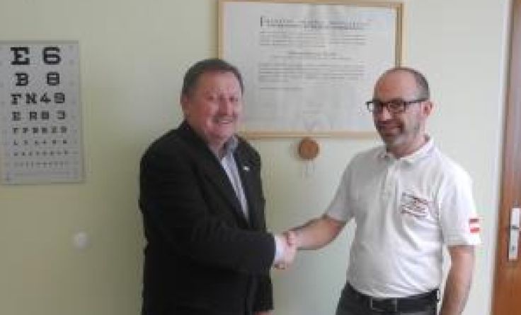 Wolfgang Ebert (links) und Therapie Aktiv Arzt Christoph Preißl aus Kirchberg am Walde.