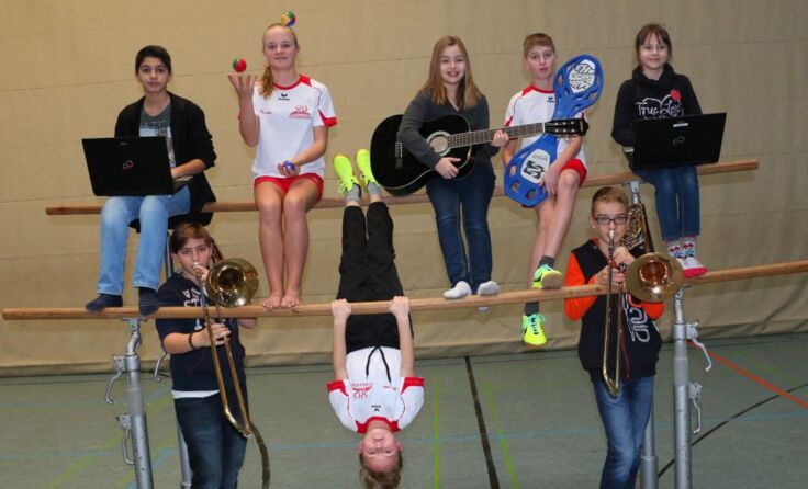 Die Schüler zeigen beim Tag der offenen Schule die Vielfalt ihrer Ausbildung.