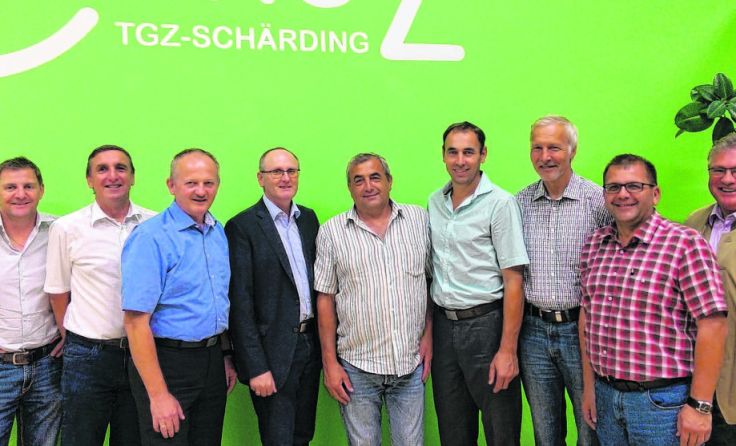 Der neu gegründete Bezirks-Gemeindevorstand des Wirtschaftsparks Foto: TGZ Schärding