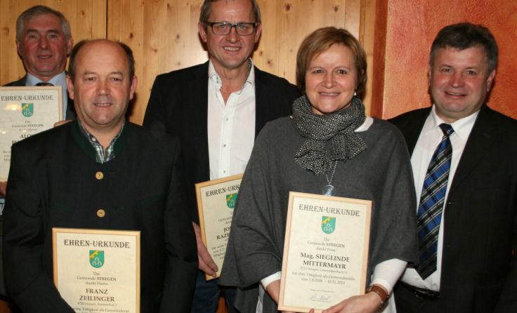 Den ausgeschiedenen Gemeinderäten wurde eine Anerkennung ausgesprochen.
