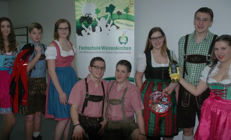Die Schüler freuen sich auf das 48. Tanzfest in Grieskirchen.