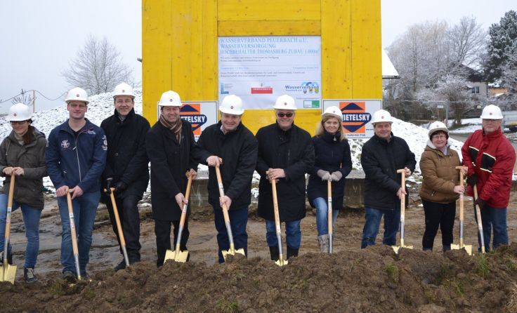 Spatenstich zum „Hochbehälterzubau Thomasberg“