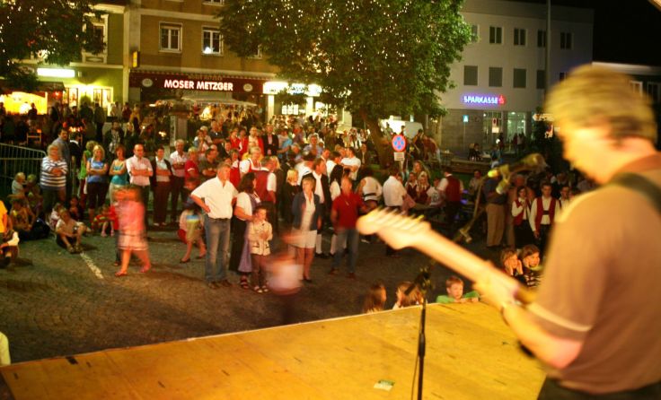 Ein Besuchermagnet: das Marktfest im Waizenkirchner Ortskern