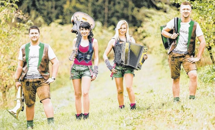 „Die Granaten“ werden am Fest-Freitag für Stimmung sorgen. Foto: Dietmar Kump