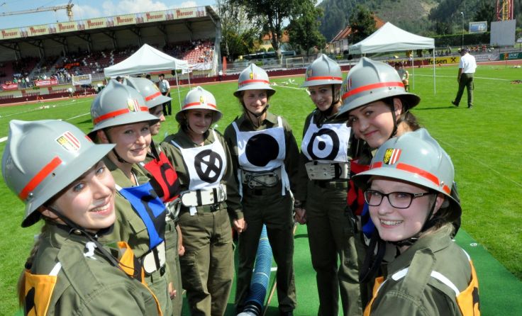 Die Damengruppe der FF Unterstetten konnte sich für die WM qualifizieren. Fotos: Hermann Grininger