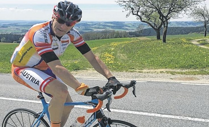 Extremsportler Herbert Lehner legte mit seinem Fahrrad 9200 Höhenmeter zurück.