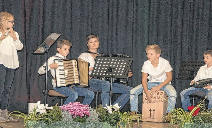 Die Nachwuchsmusiker geben beim Akkordeonwettbewerb ihr Bestes. Foto: Privat 
