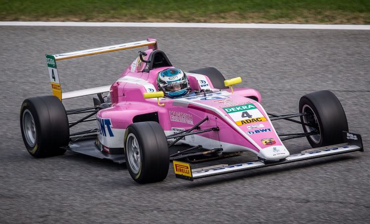 Im Formel 4-Wagen lieferte Nico Gruber eine überzeugende Leistung ab. Foto: Binder