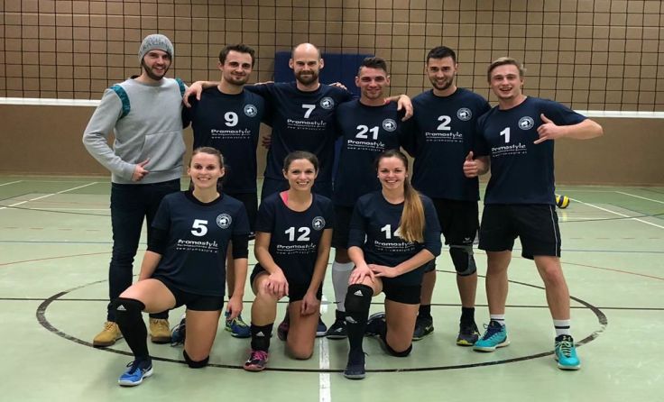 Einen Sieg und eine Niederlage fuhren die Volleyballer ein. Foto: Verena Flajs