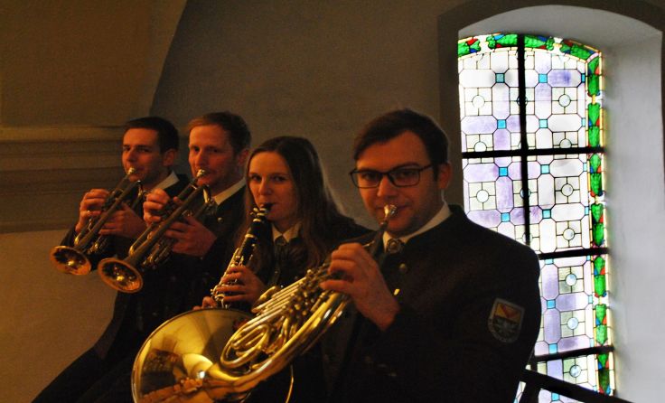 Die Thominger Musiker laden am 16. Dezember zum Konzert. Foto: Anna Waltenberger