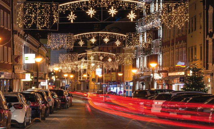 Die Bezirkshauptstadt hat im Advent einiges zu bieten. Foto: Christoph Koch