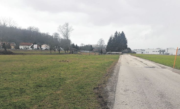 In der Nähe des Handelsparks in Schlüßlberg soll ein modernes Motel entstehen.Foto: LangS
