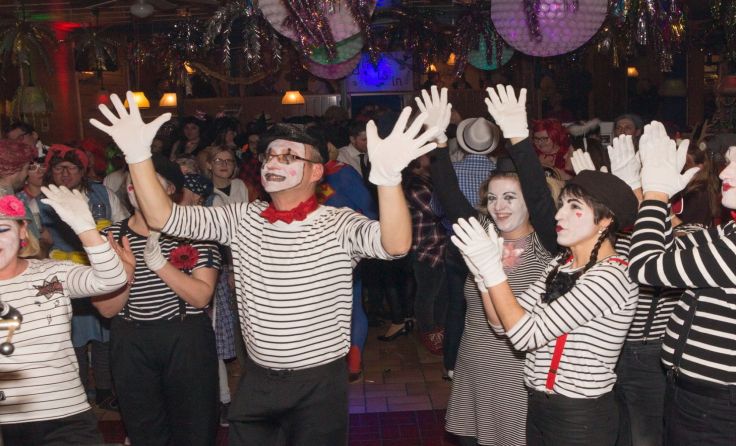 Originell und fetzig wird es beim Faschingsball des ACCO Natternbach. Foto: ACCO