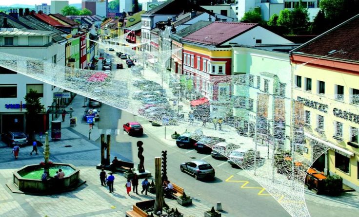 Das Netz über der Stadt wird gefeiert. Foto: Stadtgemeinde