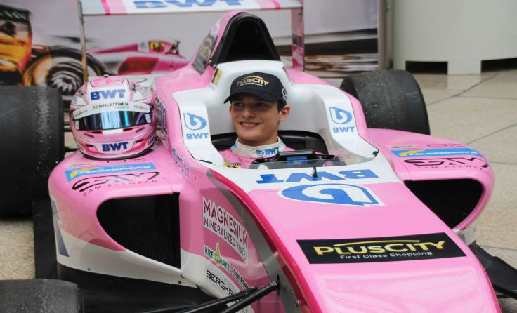Nico Gruber in seinem Formel 4 Bolliden. Fotos: LangS