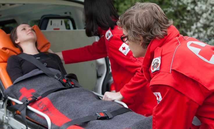 Alle Infos rund um Zivildienst und Bundesheer gibt‘s beim Jugendservice.Foto: ÖRK_STM_Brunner