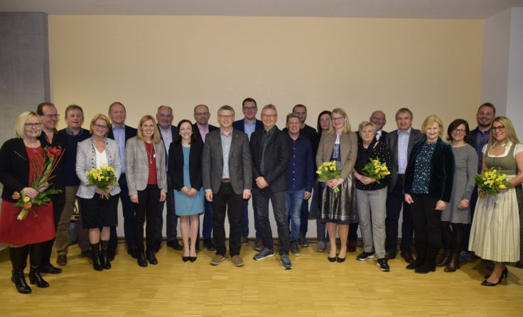 Die Standesbeamten und Standesbeamtinnen der Verbandsgemeinden Foto: Stadtamt