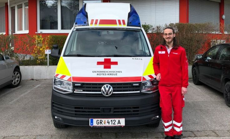 Martin Antlinger tritt noch einmal als Zivildiener an. Fotos: privat