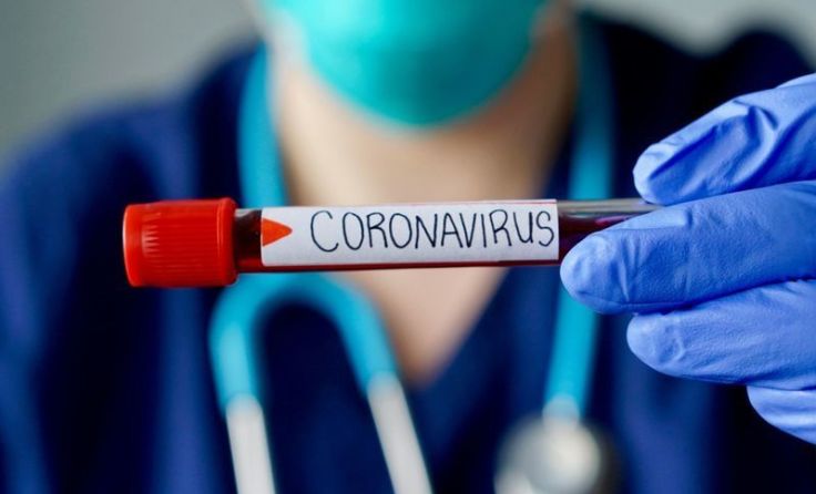 Die Zahl der Corona-Erkrankten steigt wieder. Foto: SamaraHeisz5/shutterstock.com
