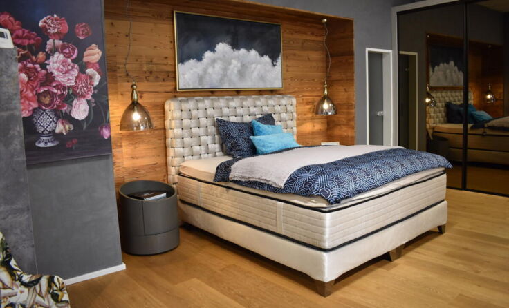 Der neue Trend versprüht vor allem im Schlafzimmer Gemütlichkeit. (Foto: Jetzinger)