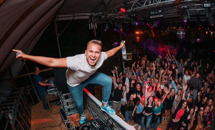 Die DJs werden das Affanger Waldfest wieder rocken. (Foto: Renate Steinberger)