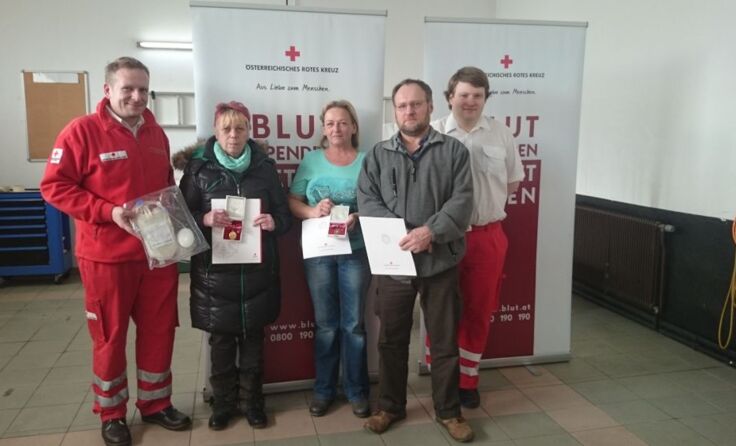 Im Zuge der Aktion wurden langjährige und oftmalige Spender geehrt.
