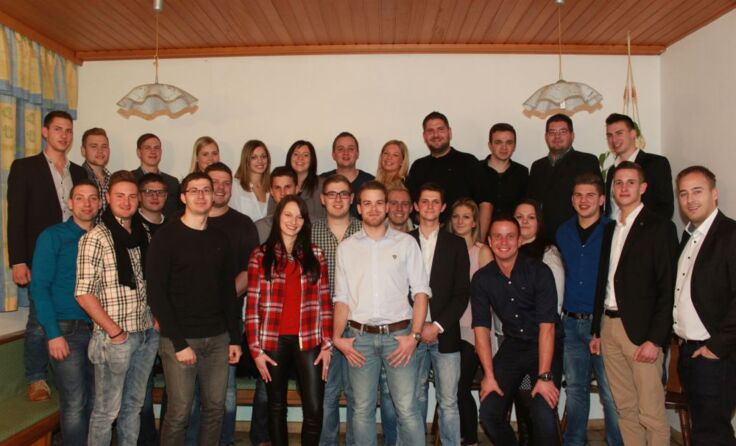 Die Mitglieder des Jugendvereins Weitra bei der Generalversammlung.