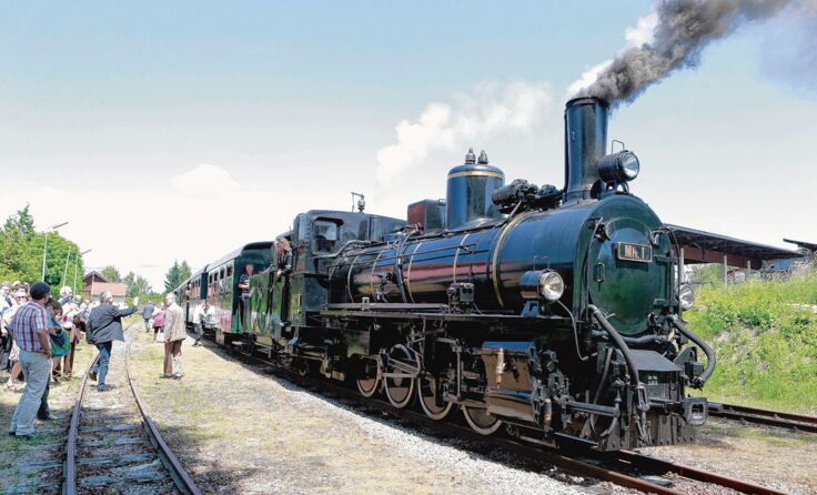 Die Dampflok Mh.1 ist beim Bahnhofsfest auch dabei. Foto: NOEVOG