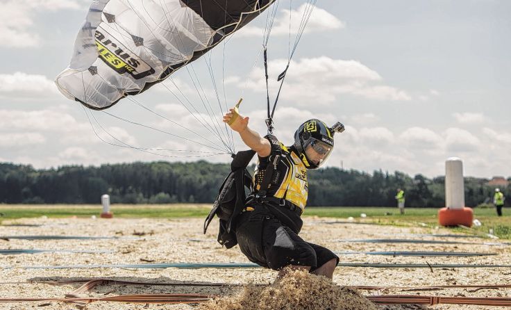 Canopy Piloting verlangt den Springern alles ab.