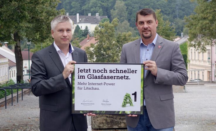 Wolfgang Rauter (l.) und Bürgermeister Rainer Hirschmann präsentierten gemeinsam das Projekt.