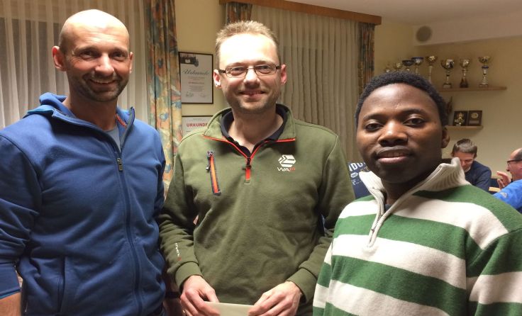 V.l.: Manfred Astner, "40er" Karl Prokupek und Salfo Nikiema