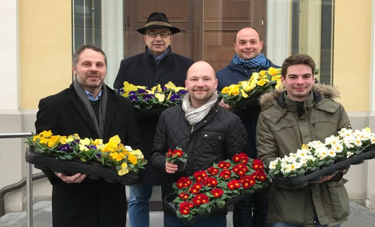 Bei der Verteilaktion anlässlich des Valentinstags