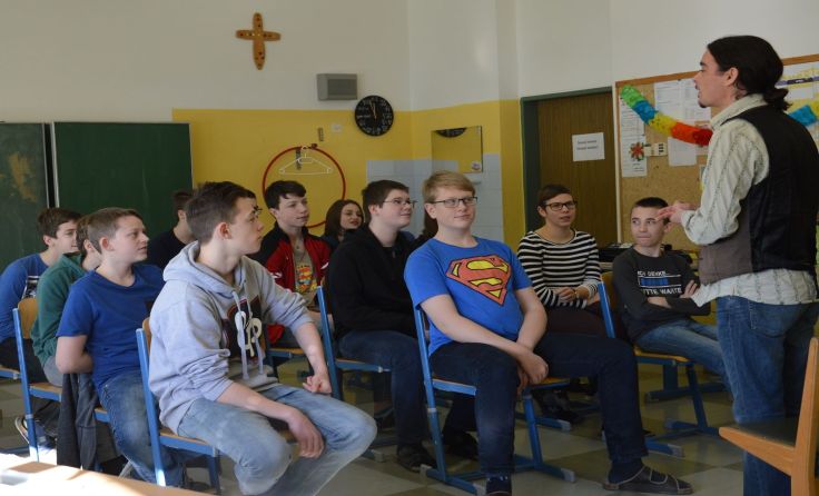 Die 4V während einer Einheit im Rahmen der Englischprojektwoche