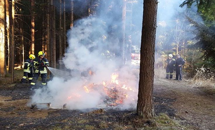 Die Florianis begannen sofort mit der Brandbekämpfung.