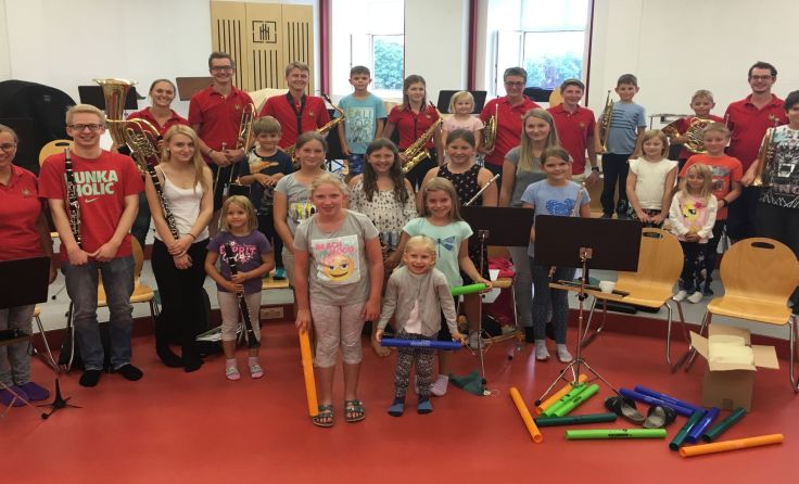 Die Kis zu Besuch bei den Musikern