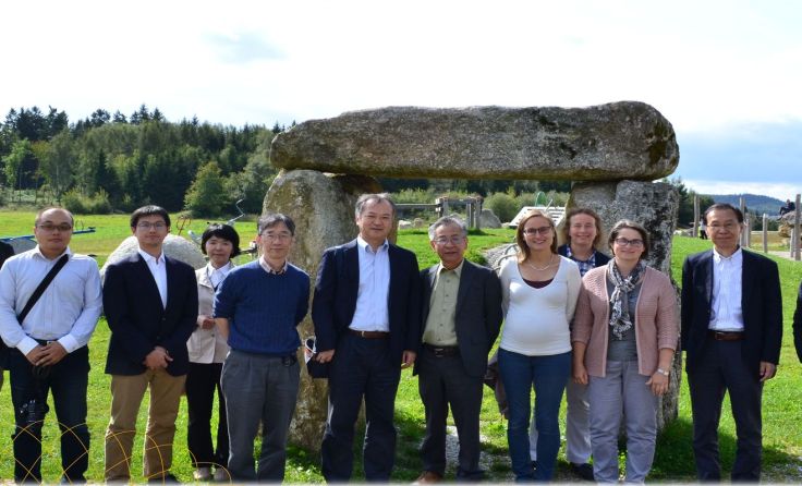 Die japanische Delegation in Großschönau