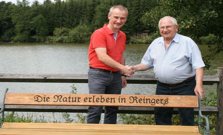 Bürgermeister Andreas Kozar (l.) und Willibald Beninger. Foto: Gemeinde Reingers