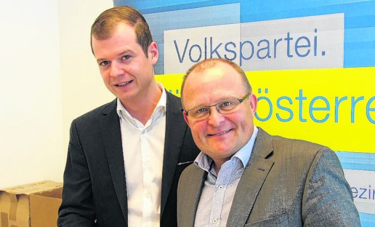 (V. l.) ÖVP-Stadtparteiobmann Andreas Gruber und Vizebürgermeister Dieter Funke Foto: Leeb