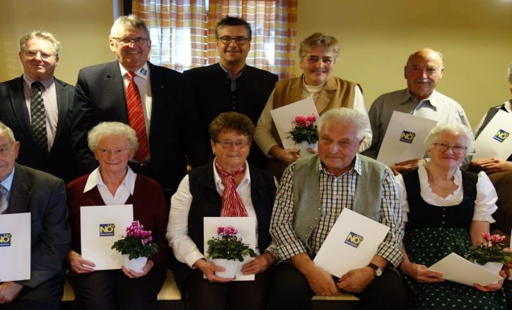 Die Ehrung der Mitglieder Foto: Gemeinde Ertl