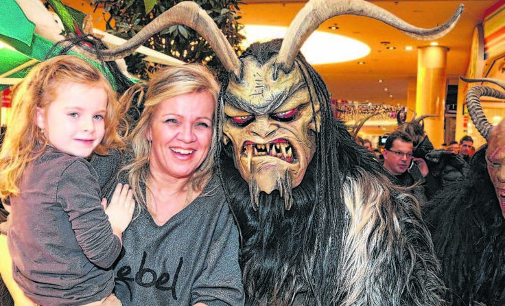 In der gesamten Mall treiben die Schiachperchten ihr Unwesen. Foto: Plus City 