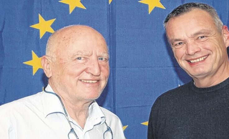 Peter Michael Breitenauer mit EU-Abgeordnetem Joe Weidenholzer Foto: privat