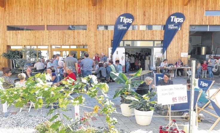 Geselliges Beisammensein beim Sturmfest in Hörsching. Foto: Eschlböck