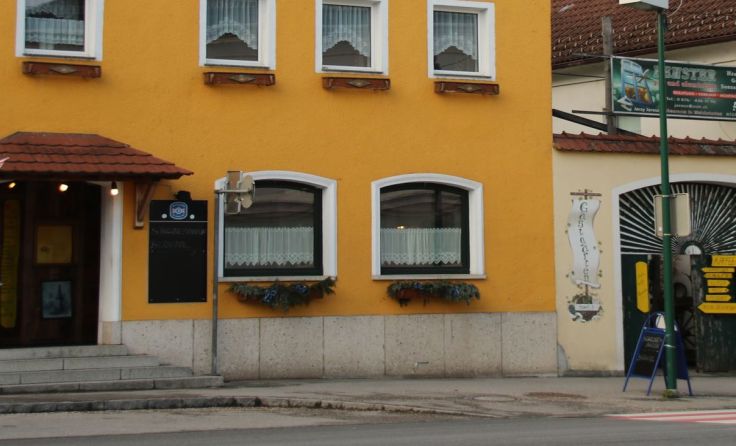Seit zwei Monaten ist das Dorfwirtshaus im Zentrum schon geschlossen.Foto: Tips