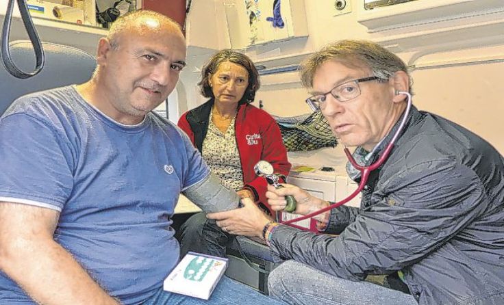 Medizinische Notversorgung für Wohnungslose im "Helpmobil"